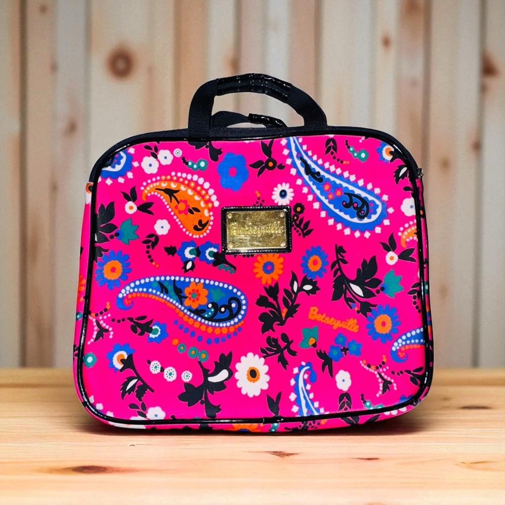 Betsey Johnson Betseyville Computer Case FLORAL PRINT 14”X 12”